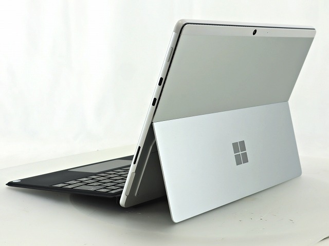 MICROSOFT SURFACE PRO 8 LTE ADVANCED (LTEモデル） EIG-00026