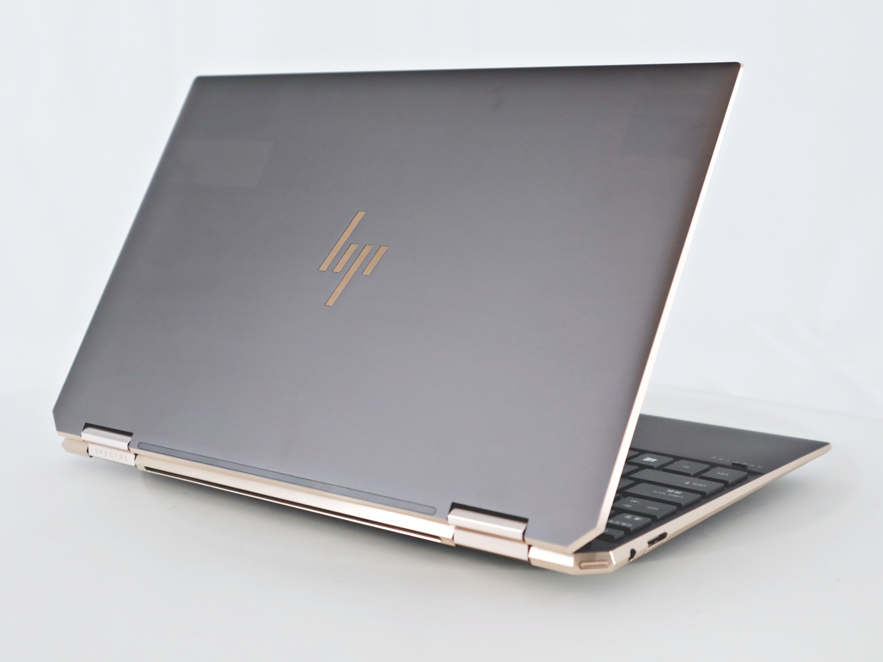 HP SPECTRE X360 CONVERTIBLE 13-AW0160TU